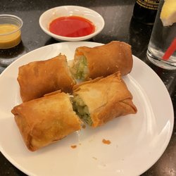 KJ Chinese Restaurant - Lobster e rolls