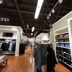 Banana Republic Factory Store