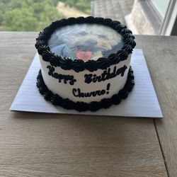 Baskin-Robbins - Celebration 9" Round Cake