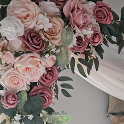 Mother's Day Decor