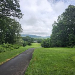 Hunter Golf Club - I think this is the 3rd hole, but don't hold me to that.
