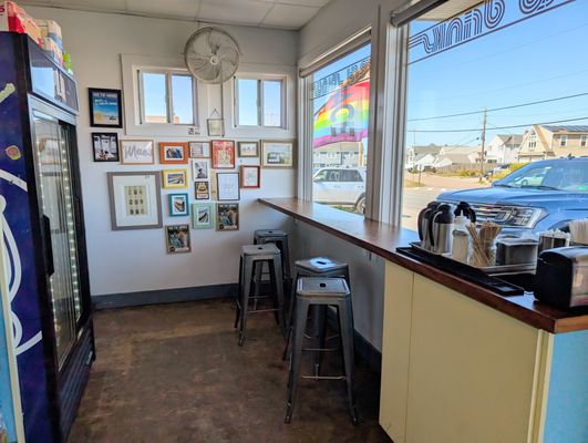 Mae's Sandwich Shop by null