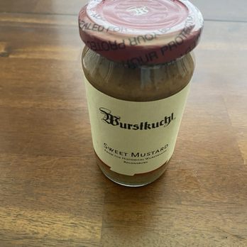Historische Wurstkuchl - Order the Historic Sausage Kitchen sweet mustard online - German Near Me - Regensburg, BY Historische Wurstkuchl - Order the Historic Sausage Kitchen sweet mustard online - German Near Me - Regensburg, BY