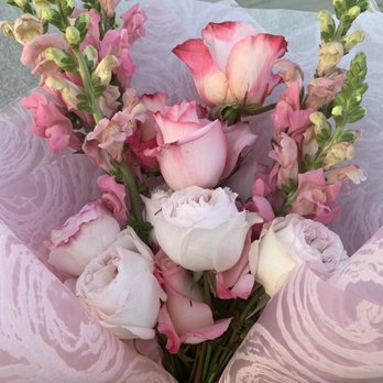 Bella Fleur Studios - Floral Designers Near Me - San Jose, California