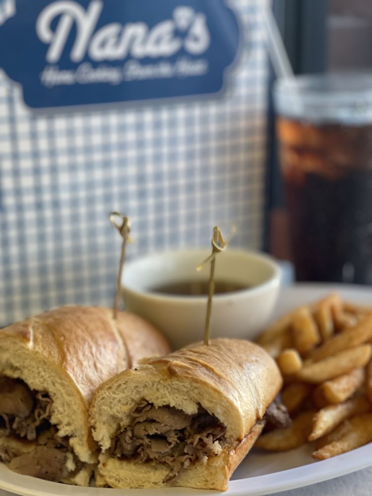 Food from Nana's Cafe