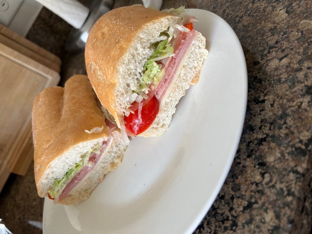 COURT HOUSE SUB SHOP Updated October 2024 23 Photos & 43 Reviews