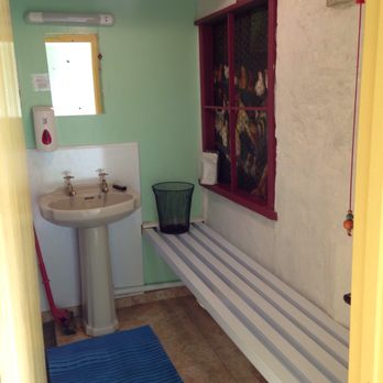 Henry's Camp Site - One of the shower rooms - Campgrounds Near Me