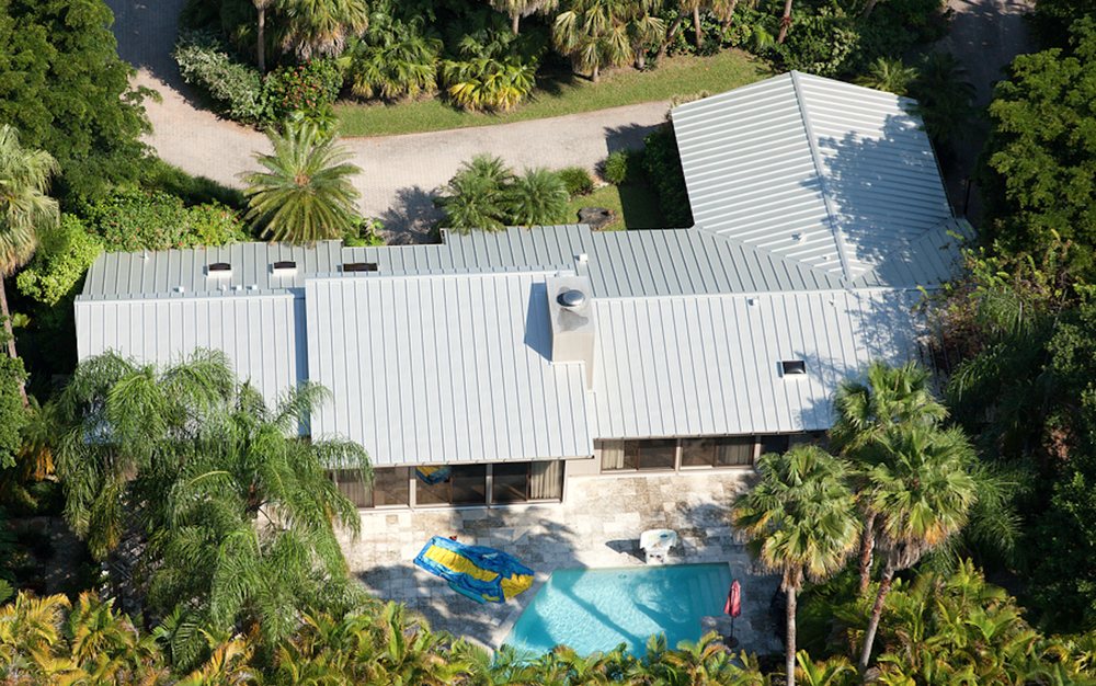 Slide of Sean Lilly Roofing