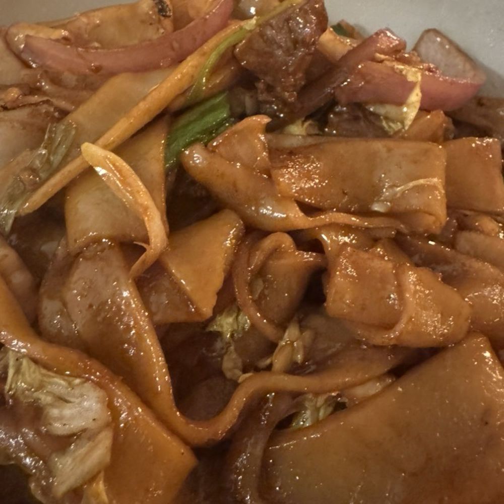 Chang Chang - Beef Chow Fat - Chinese Near Me - Washington, DC, District of Columbia