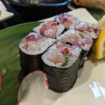 Michi Sushi - Negi hamachi - Japanese Near Me - North York, Ontario