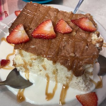 Chuy's - Tres Leches cake is the best I have ever had - Tex-Mex Near Me - Webster, Texas