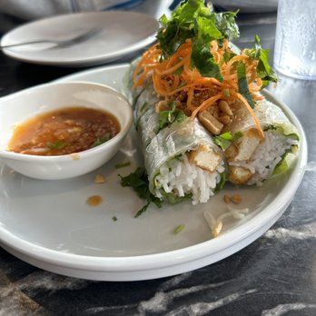 Pho Momma - Crispy tofu spring roll - Noodles Near Me - Sacramento, California Pho Momma - Crispy tofu spring roll - Noodles Near Me - Sacramento, California