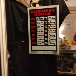 Glenn's Place - Love their hours!!