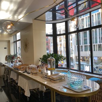 Hotel Vincci Capitol - Hotels Near Me - Madrid, M