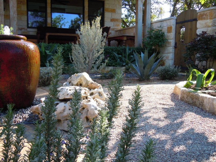 PORTHOLE DESIGN Updated July 2024 2705 SE Pine St, Portland, Oregon