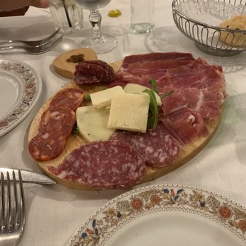 Alessio - Charcuterie board - Roman Near Me - Rome, RM Alessio - Charcuterie board - Roman Near Me - Rome, RM