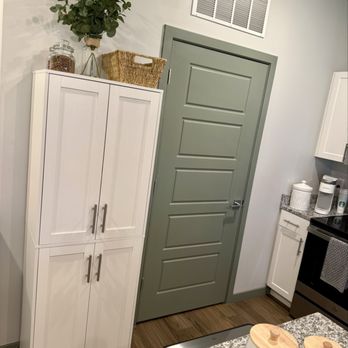 Handyman MacGregor - Pantry cabinet for kitchen - Handyman Near Me - Lake Saint Louis, Missouri Handyman MacGregor - Pantry cabinet for kitchen - Handyman Near Me - Lake Saint Louis, Missouri