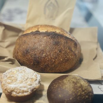 Rize Up Bakery - Ube pandesal, spice banana bread and my favorite sourdough - Desserts Near Me - San Francisco, California Rize Up Bakery - Ube pandesal, spice banana bread and my favorite sourdough - Desserts Near Me - San Francisco, California