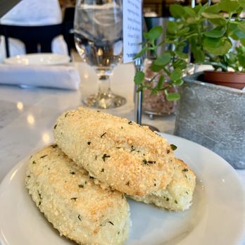 Magleby's - Complimentary rolls - American Near Me - Springville, Utah