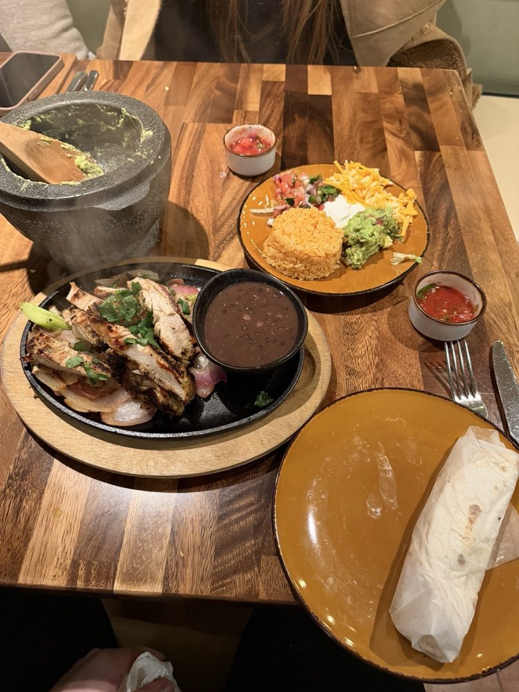 El Jardín Mexicano — Mexican restaurant in Washington, DC