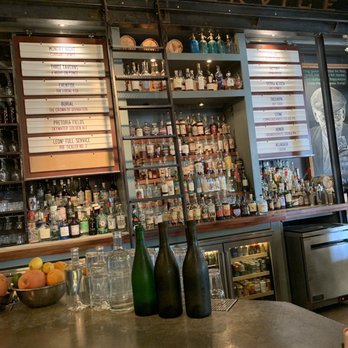 Leon's Full Service - Full service bar view - Gastropubs Near Me - Decatur, Georgia Leon's Full Service - Full service bar view - Gastropubs Near Me - Decatur, Georgia