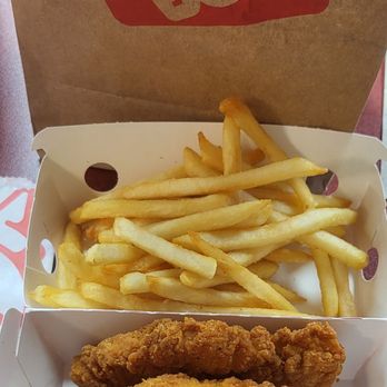 Jack in the Box - (3) piece Chicken Tender Strips & Fries. ($8.38 w/tax). - Tacos Near Me - Honolulu, Hawaii