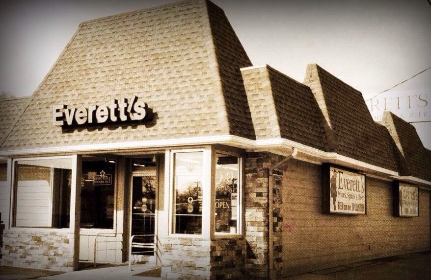 Social spots from Everett's Wines, Spirits & Beer