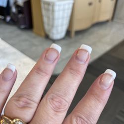 Beauty Nails - After three weeks, no lifting!