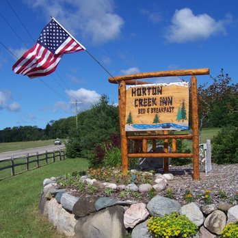 Horton Creek Inn B&B - our sign at road - Bed & Breakfast Near Me - Charlevoix, Michigan Horton Creek Inn B&B - our sign at road - Bed & Breakfast Near Me - Charlevoix, Michigan