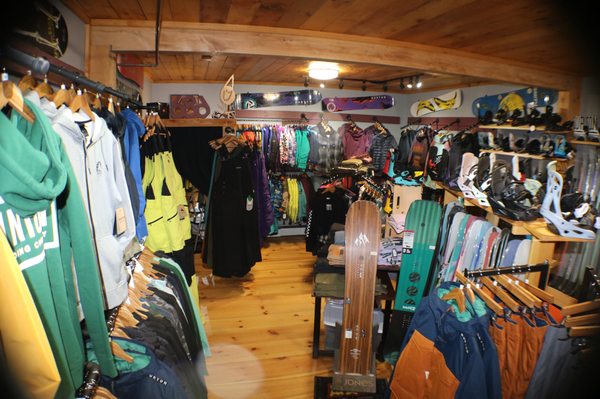 SPLINTERS BOARDSHOP - Updated March 2025 - 13 Photos & 13 Reviews - 18 ...