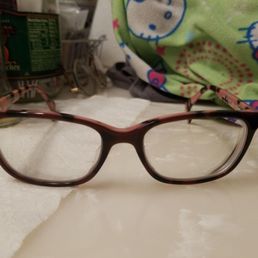 Calvin Klein frame in pink and burgundy tortoise shell. Calvin Klein frame in pink and burgundy tortoise shell.