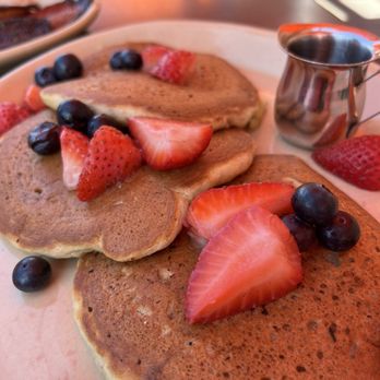 Snooze, an A.M. Eatery - Vegan pancakes - Breakfast & Brunch Near Me - Orange, California