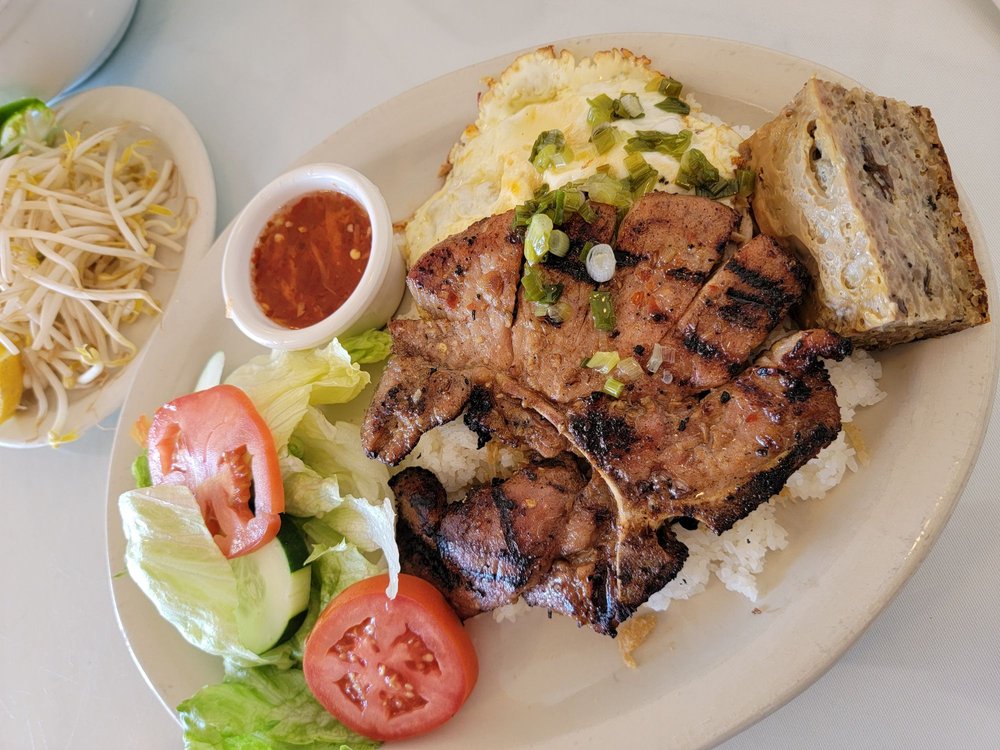 PHAM THI TRUOC RESTAURANT Updated October 2024 211 Photos & 161