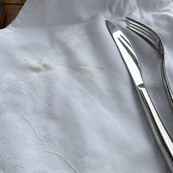 Ragged Point Restaurant - Stains on the napkin - American Near Me - Ragged Point, California