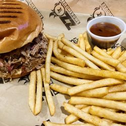 ZZQ Smokehouse