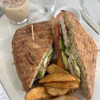 Utopia Caffe - Chicken Pesto Sandwich - Breakfast & Brunch Near Me - Tustin, California