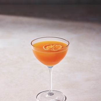 Earls Kitchen + Bar - Canadian (New) Near Me - Edmonton, Alberta Earls Kitchen + Bar - Canadian (New) Near Me - Edmonton, Alberta