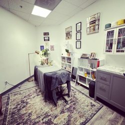 OC Lash Studio - 8/2023 Inside treatment room