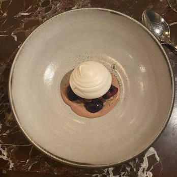 Coquine - Pavlova - New American Near Me - Portland, Oregon