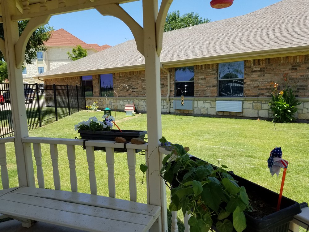 SENIOR CARE OF HARBOR LAKES Updated August 2024 16 Photos 1300 E