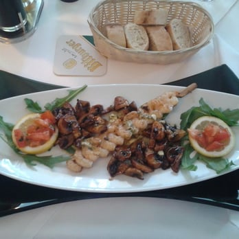 Vecchia Firenze - Italian Near Me - Daun, RP