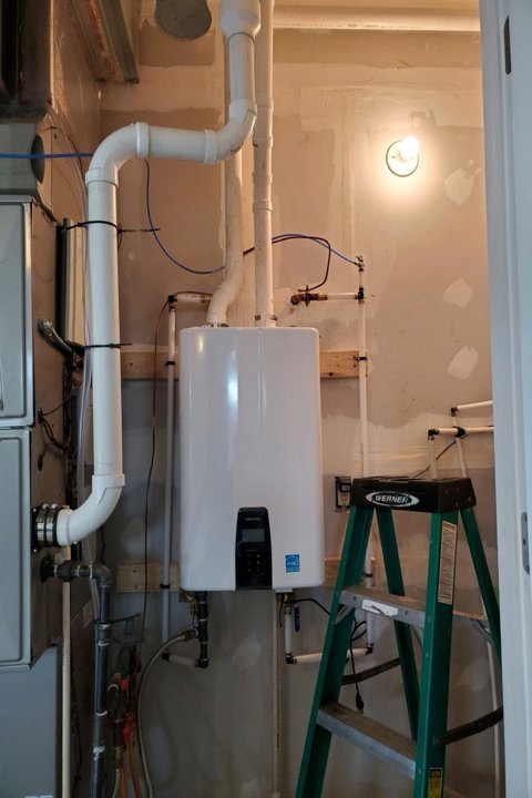 Slide of Lew's Plumbing and Drain Cleaning