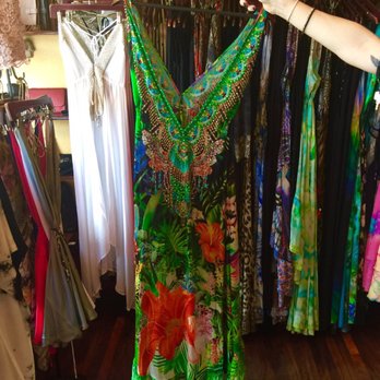 Karina's Boutique - Beautiful stuff - Women's Clothing Near Me - Lahaina, Hawaii