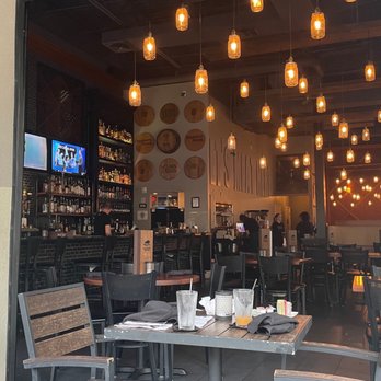 The Hangry Bison - New American Near Me - Winter Park, Florida