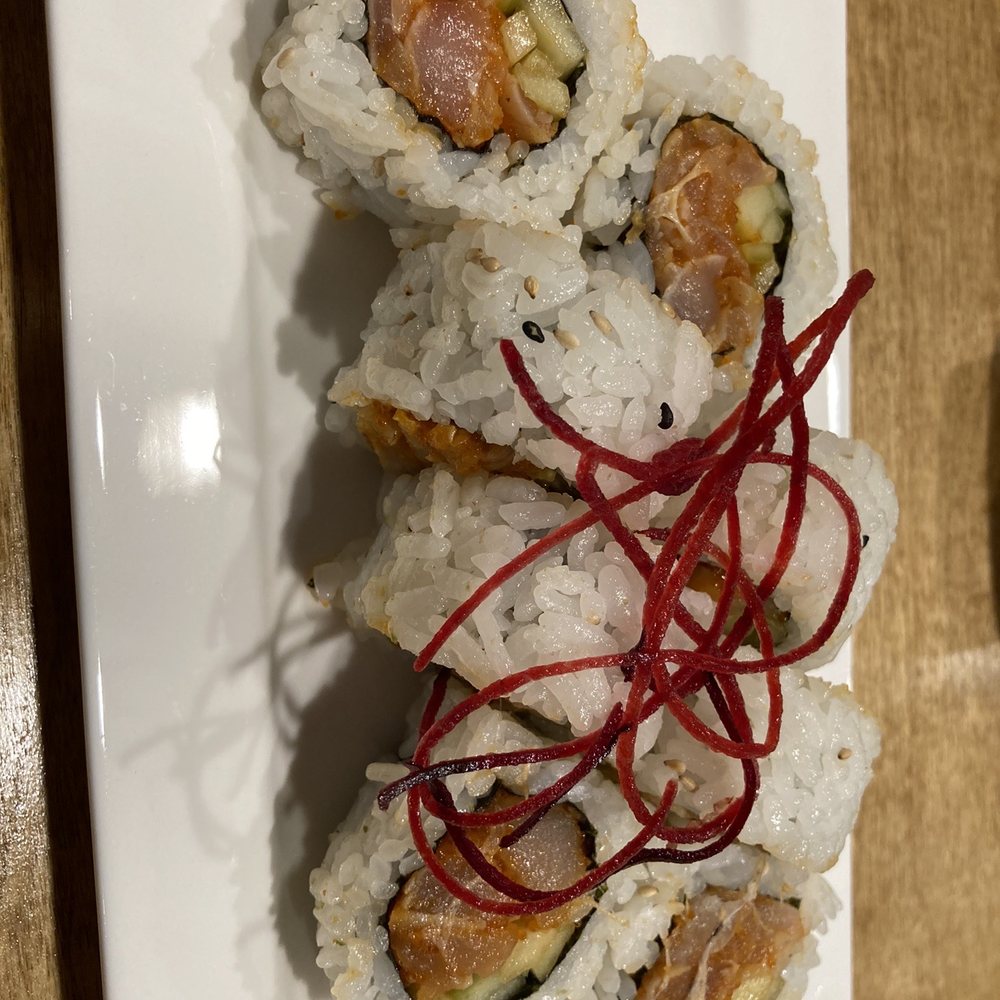 Sushi Maru Japanese Restaurant - Spicy salmon roll - Japanese Near Me - Allen, Texas Sushi Maru Japanese Restaurant - Spicy salmon roll - Japanese Near Me - Allen, Texas
