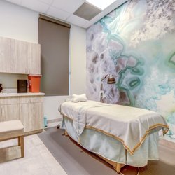 C3 Wellness Spa  - Acupuncture room