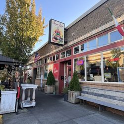 Nonna Luisa Ristorante - Front of the restaurant