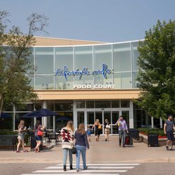 Twelve Oaks Mall