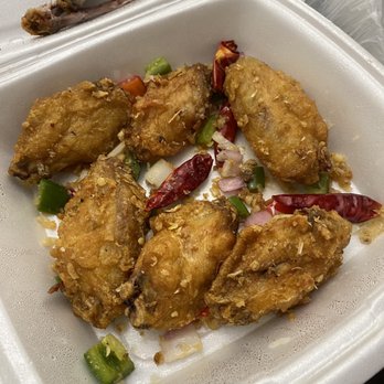 Pho Xe Lua - Pepper Salted Chicken Wings - 8pcs- I ate two already :P - Vietnamese Near Me - Sacramento, California Pho Xe Lua - Pepper Salted Chicken Wings - 8pcs- I ate two already :P - Vietnamese Near Me - Sacramento, California