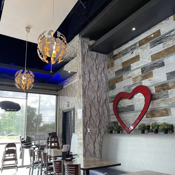 VN Pho - Decor - Vietnamese Near Me - Houston, Texas